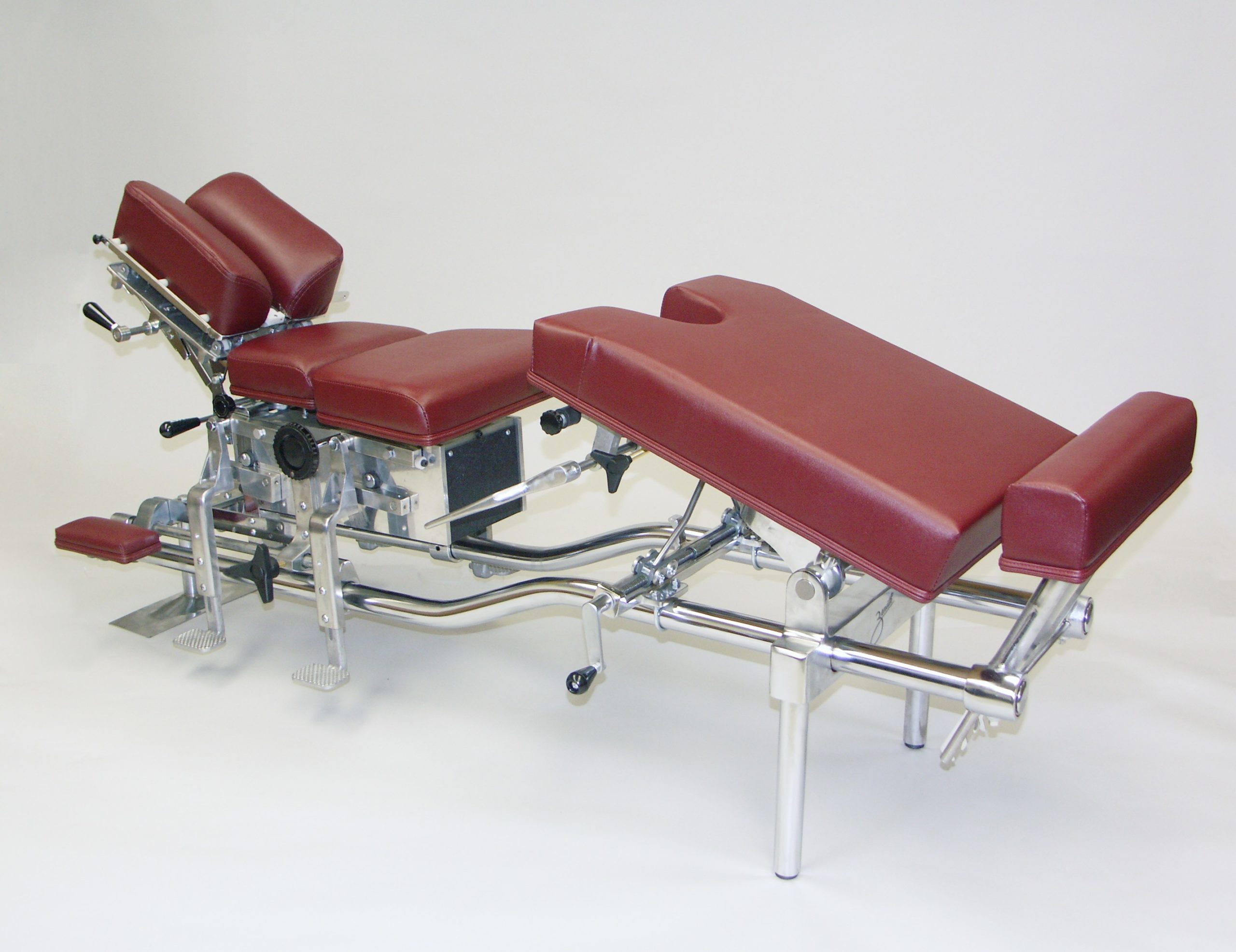 Five Features That Make the Difference in Chiropractic Tables